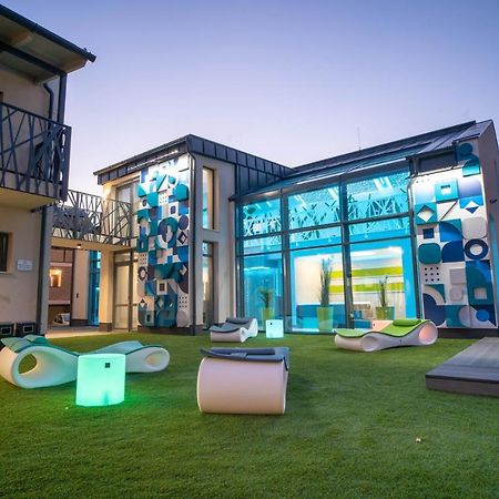 La Vita Prémium Panzió Gyula Exterior foto