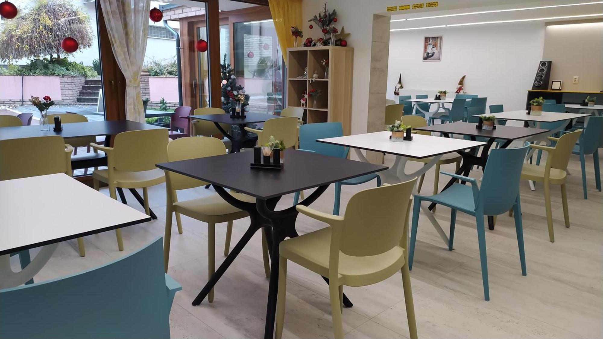 La Vita Prémium Panzió Gyula Exterior foto
